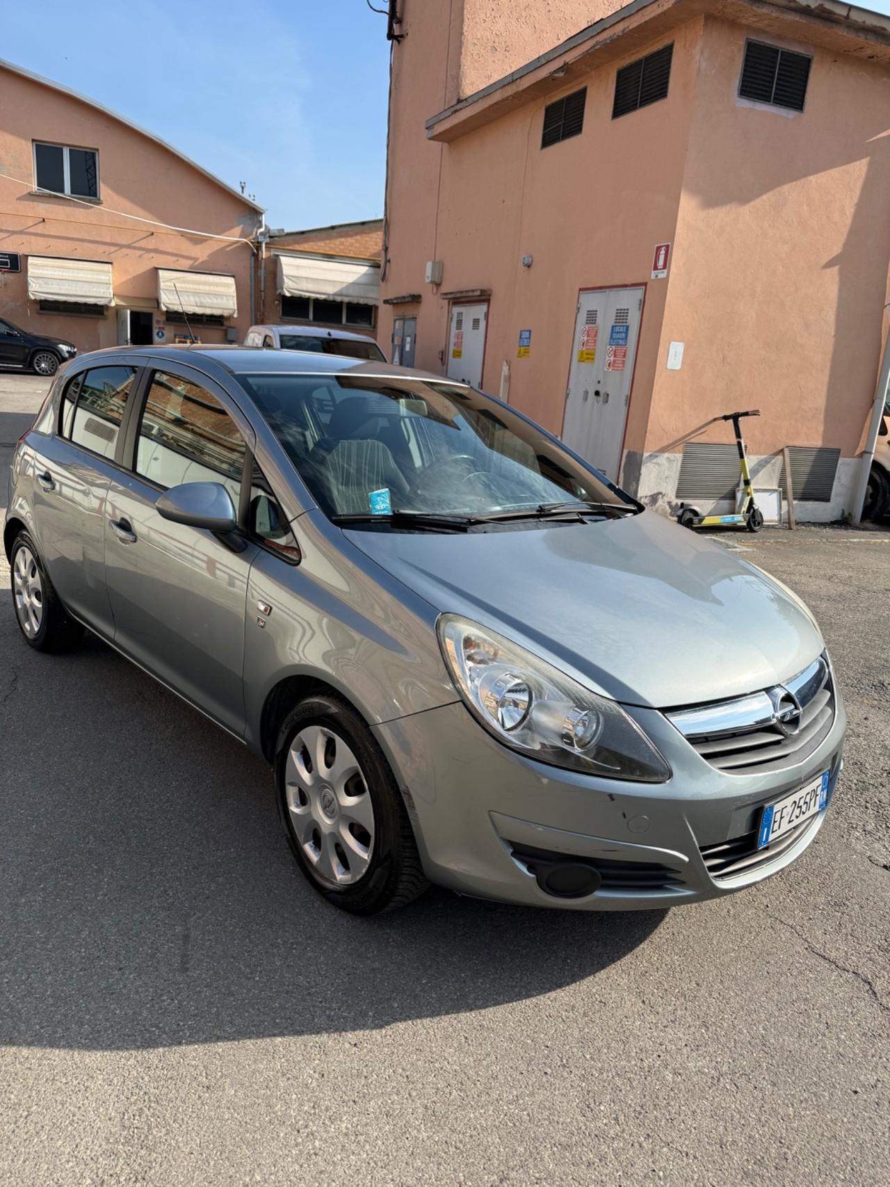 Opel Corsa 1.2 5 porte Edition