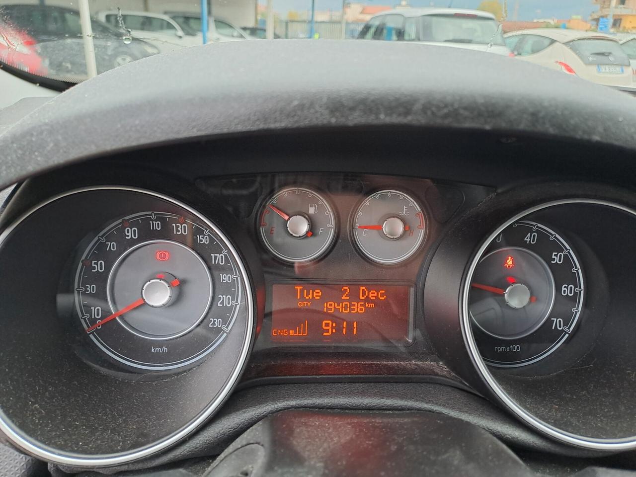 Fiat Punto 1.4 metano casa madre