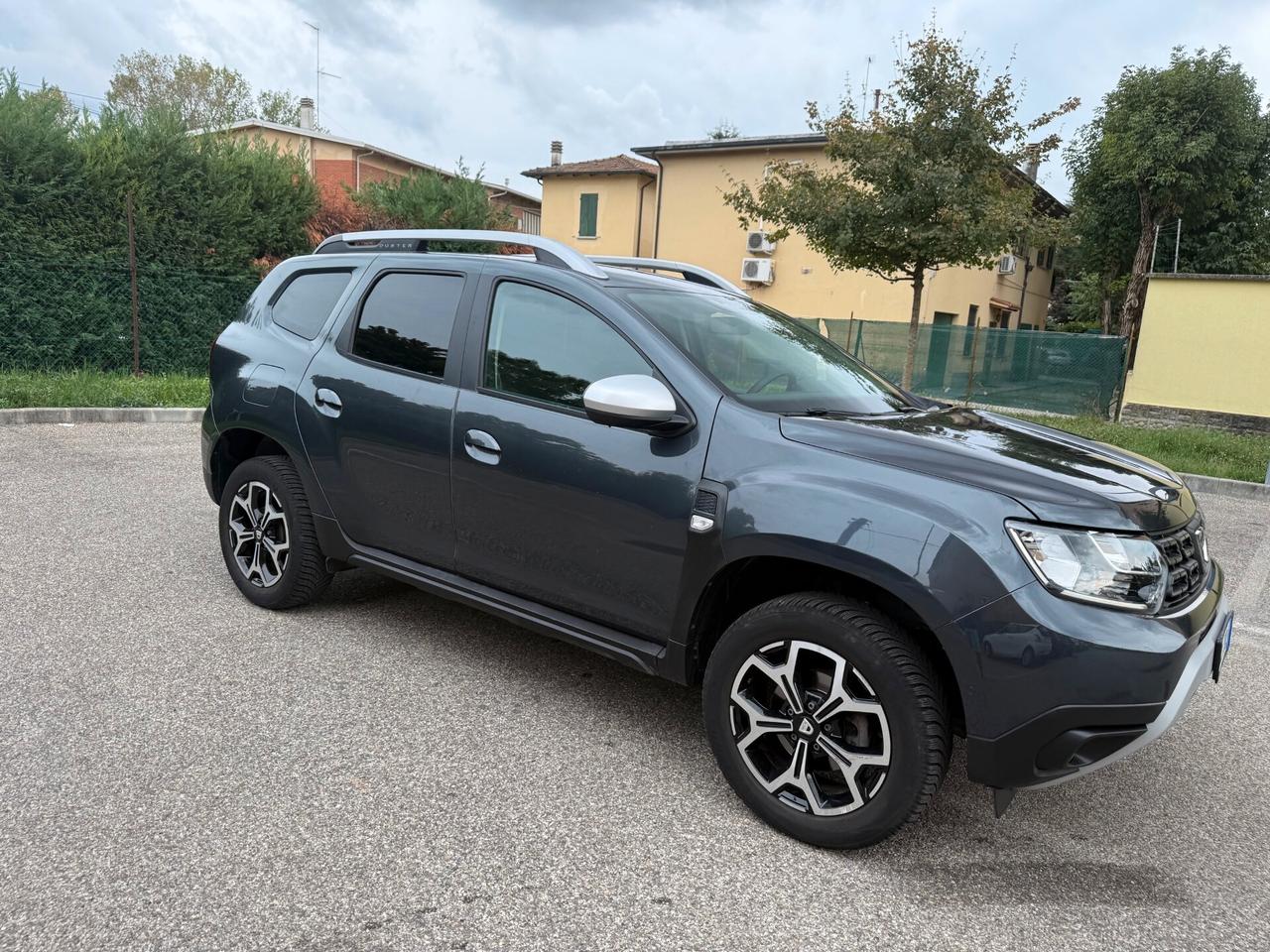 Dacia Duster 1.0 tce Gpl - NAV. - 12 MESI DI GARANZIA -