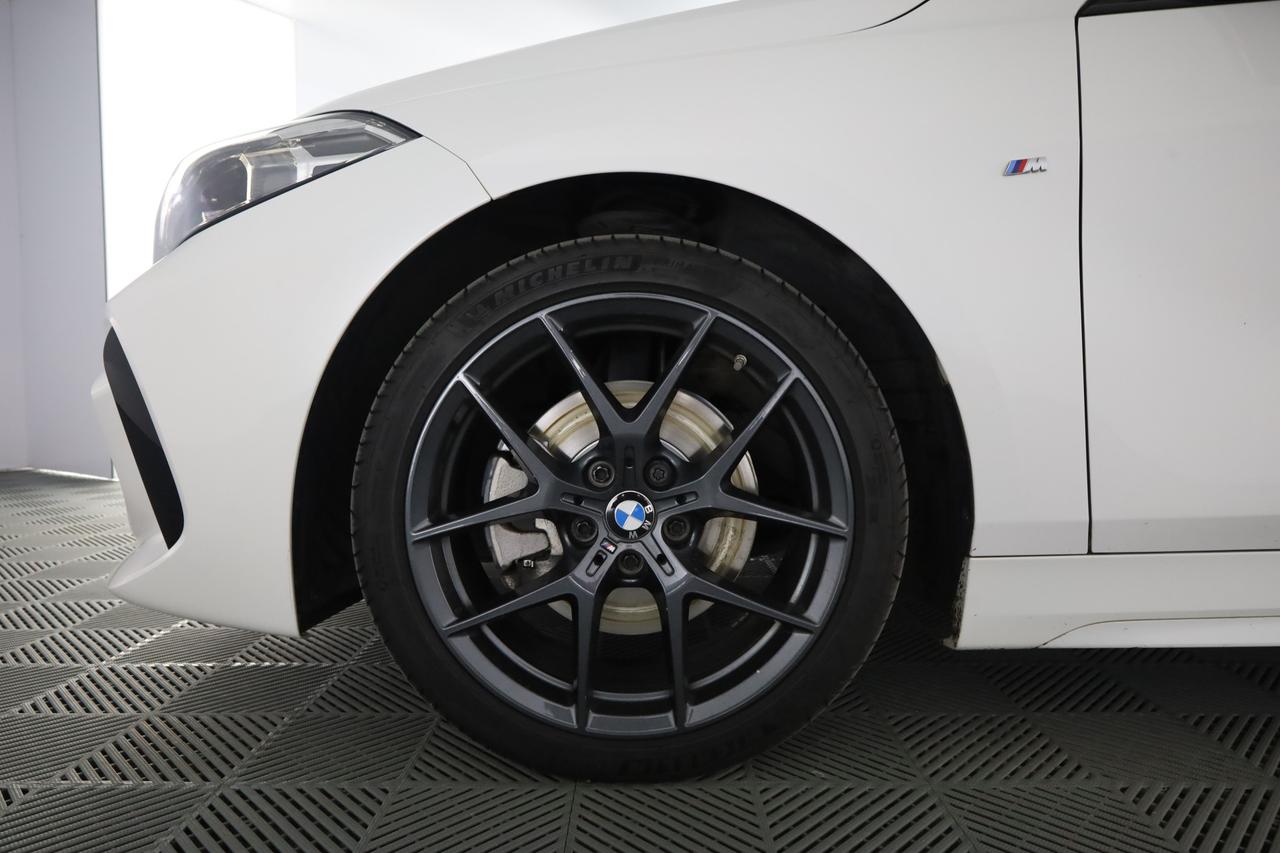 BMW Serie 1 (F40) 118d 5p. Msport