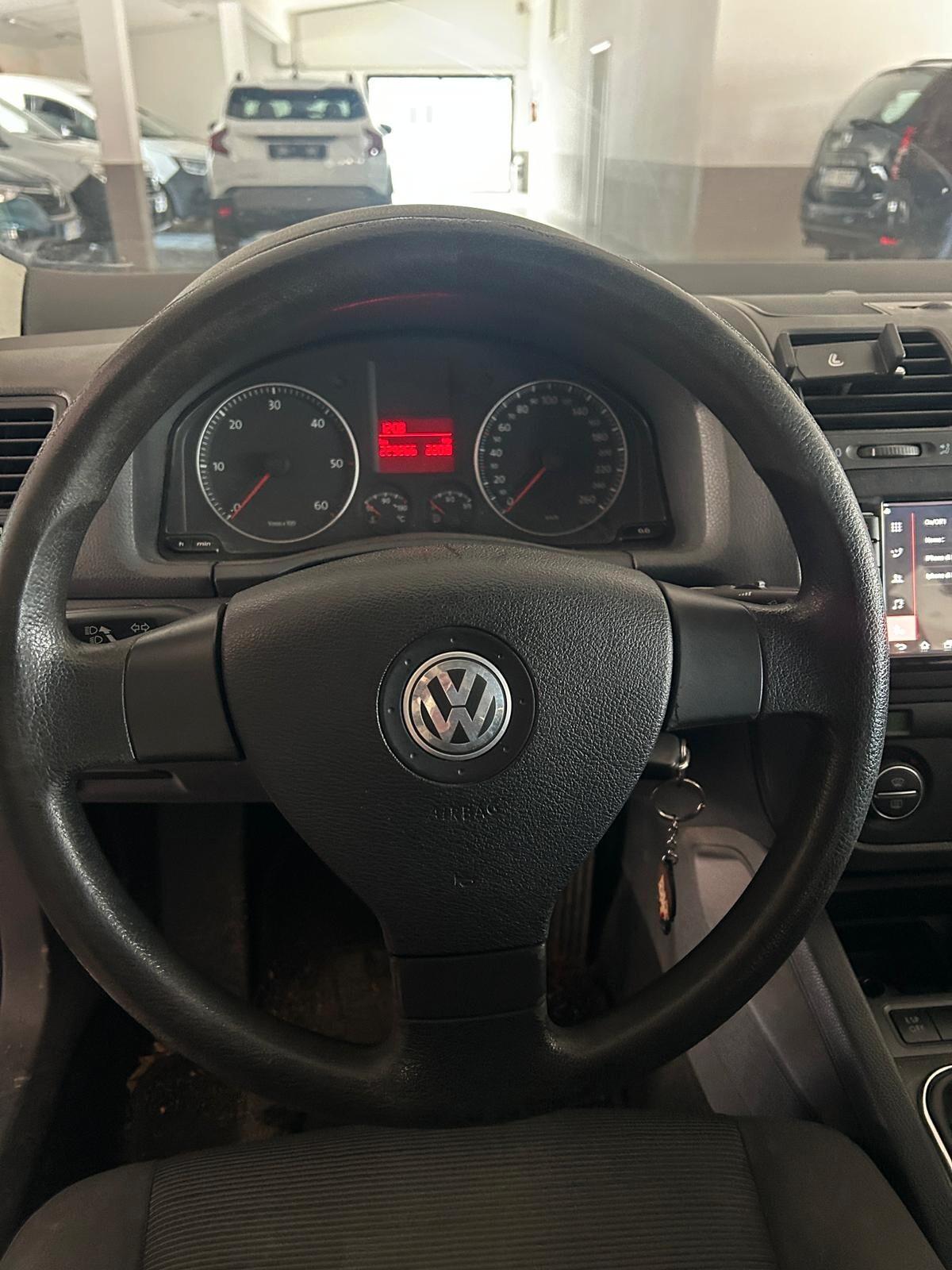 Volkswagen Golf 1.9 TDI DPF 5p. DSG GT Sport