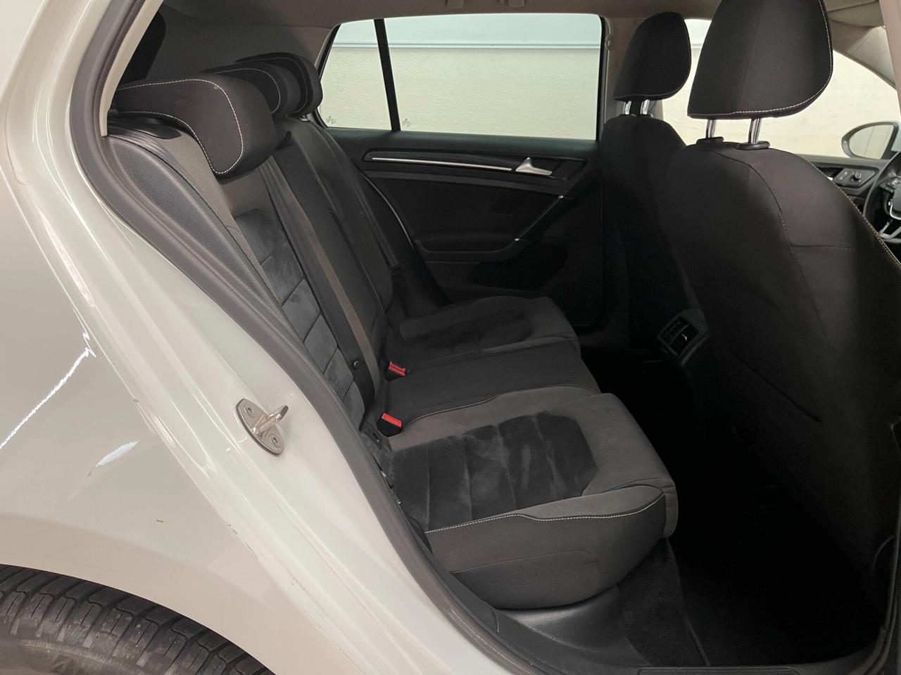 Volkswagen Golf HighLine Business 1.4 TGI Metano 5 porte-Ok Neopatentati-LEGGI SOTTO
