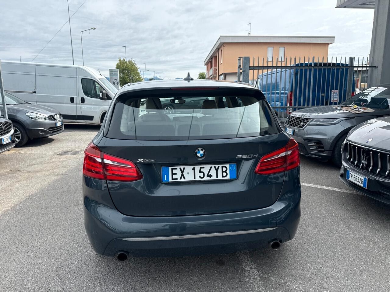 BMW 220 Active Tourer xdrive Luxury EURO 6