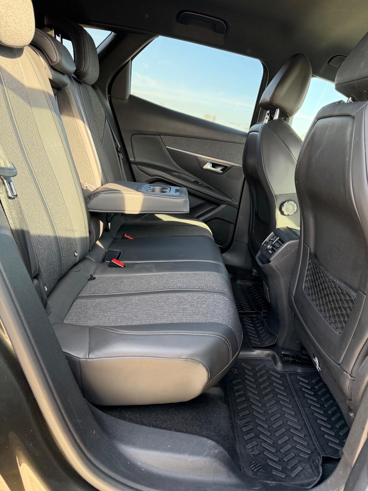 Peugeot 3008 BlueHDi 130 S&S EAT8 GT Line