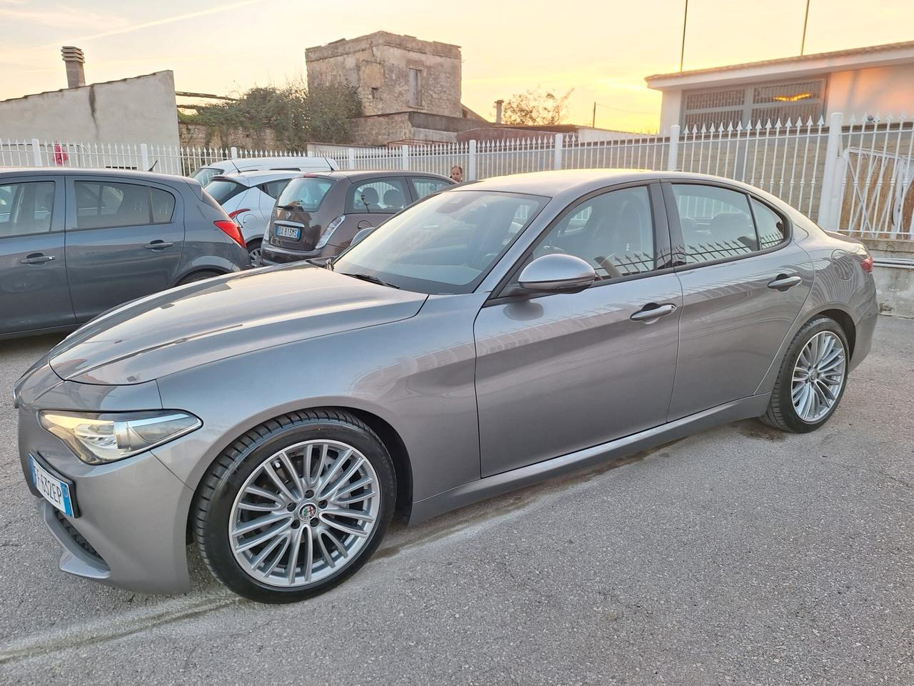 Alfa Romeo Giulia 2.2 Turbodiesel 180 CV AT8 Business Sport Launch Ed.