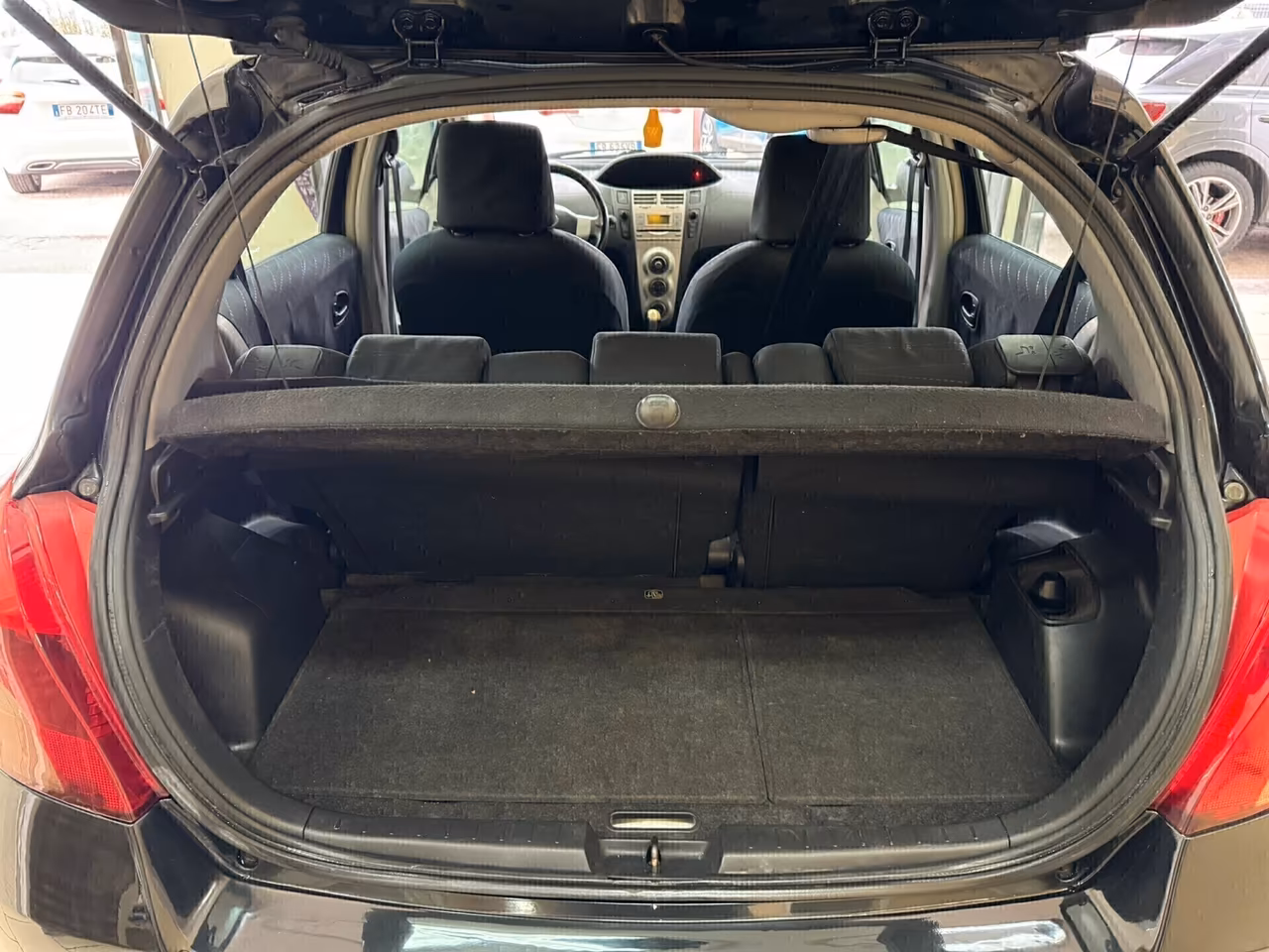Toyota Yaris 1000 5 porte Full Opt