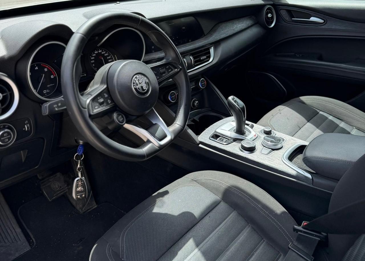 Alfa Romeo Stelvio 2.2 Turbodiesel 160 CV AT8-2020