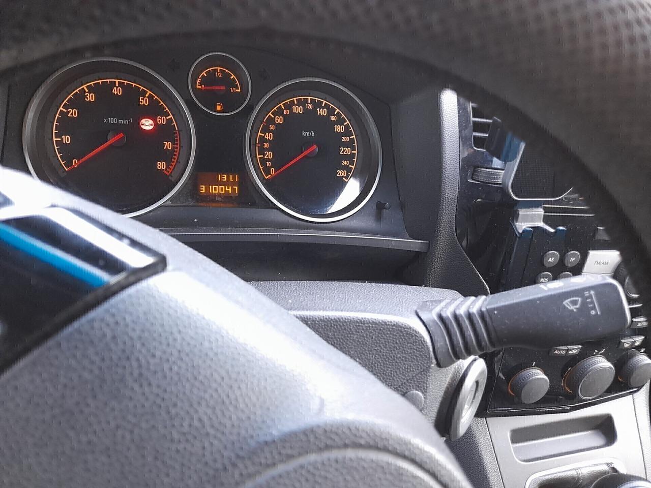 Opel Zafira 1.6 16V ecoM 94CV Cosmo