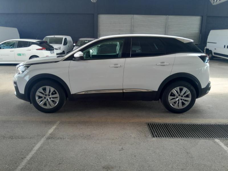 PEUGEOT 3008 BlueHDI 130 EAT8 S/S Business
