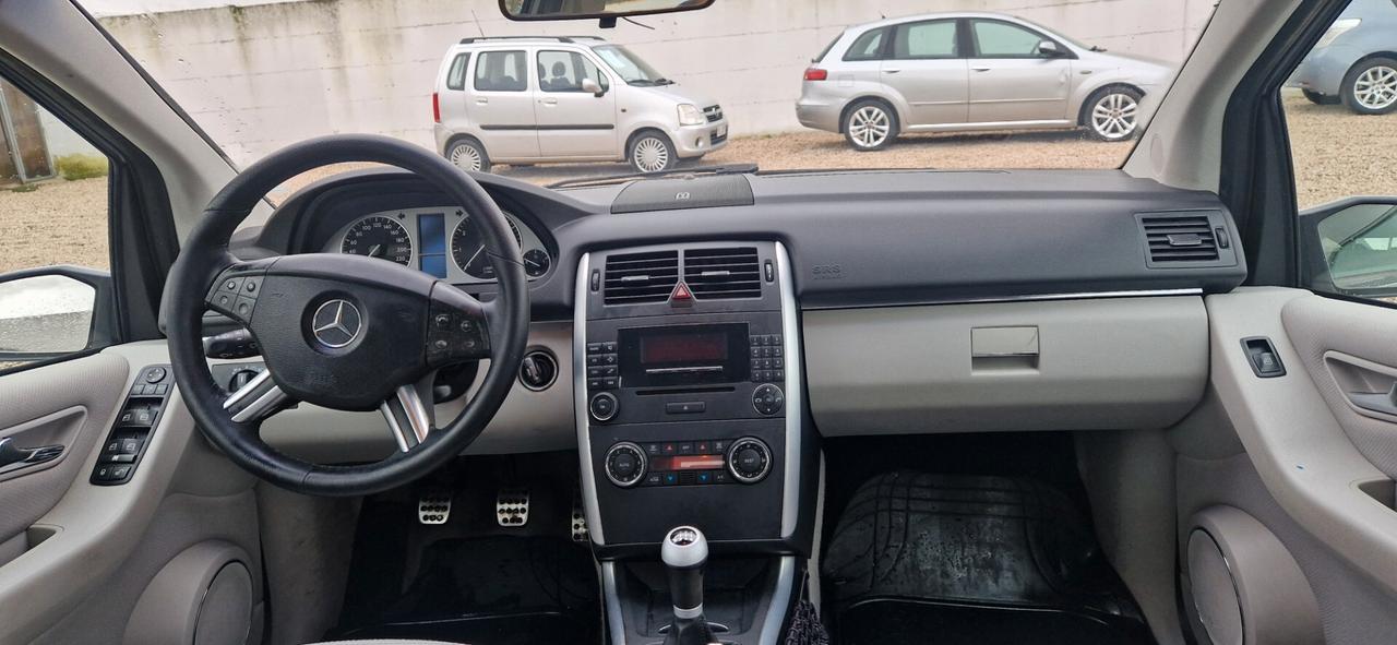 Mercedes-benz B 200 Turbo Sport perfetto