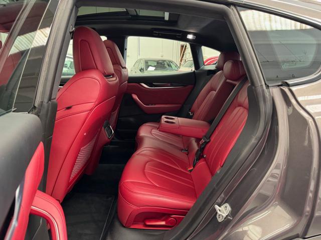 MASERATI Levante V6 Diesel Q4 Gransport 250CV FULL OPT.