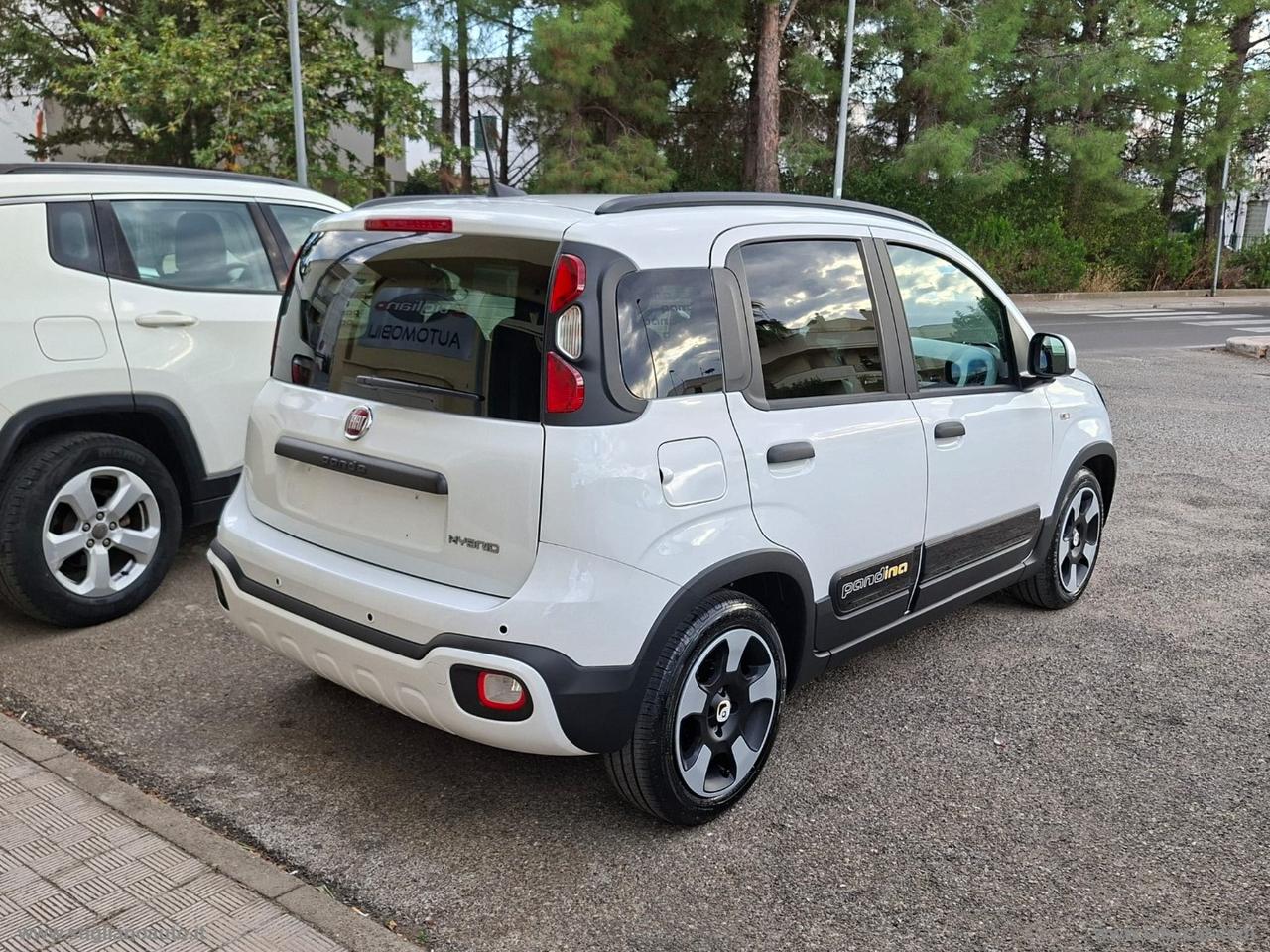 FIAT Pandina 1.0 FireFly 65 CV Hybrid Cross NUOVO