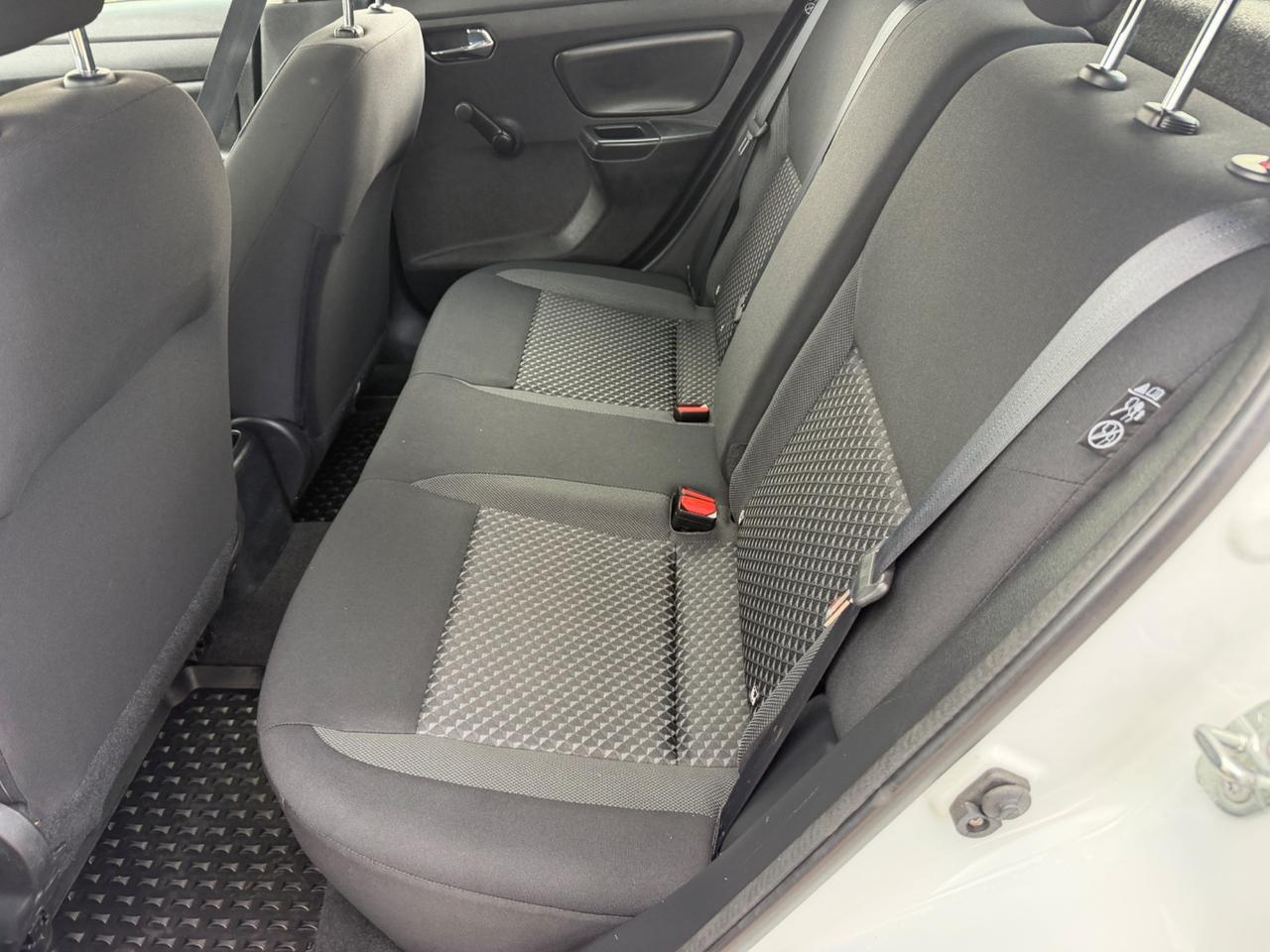 Nissan Micra IG-T 92 5 porte Tekna