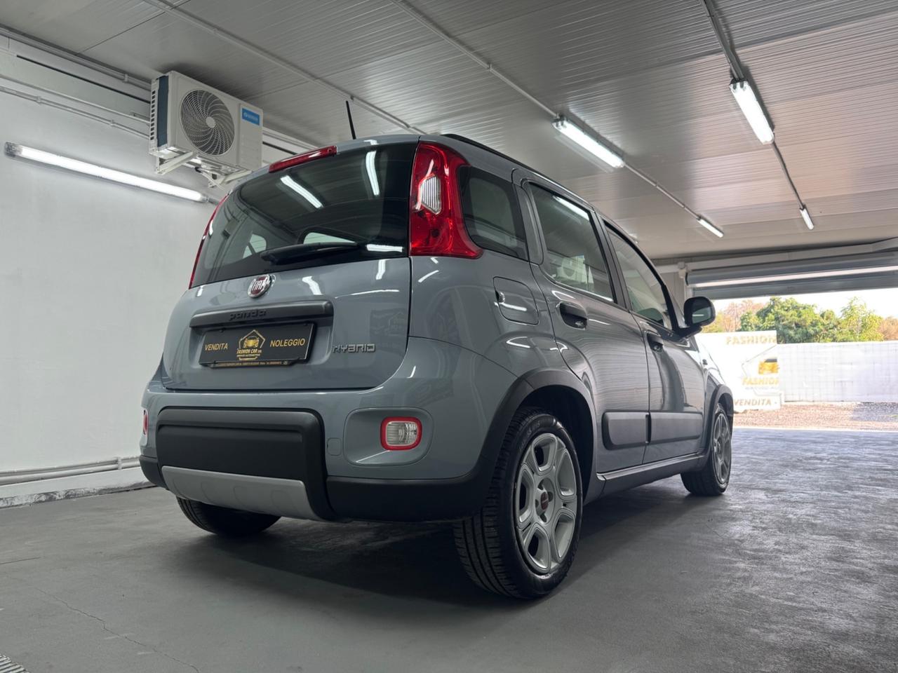 Fiat Panda 1.0 FireFly S&S Hybrid City Cross