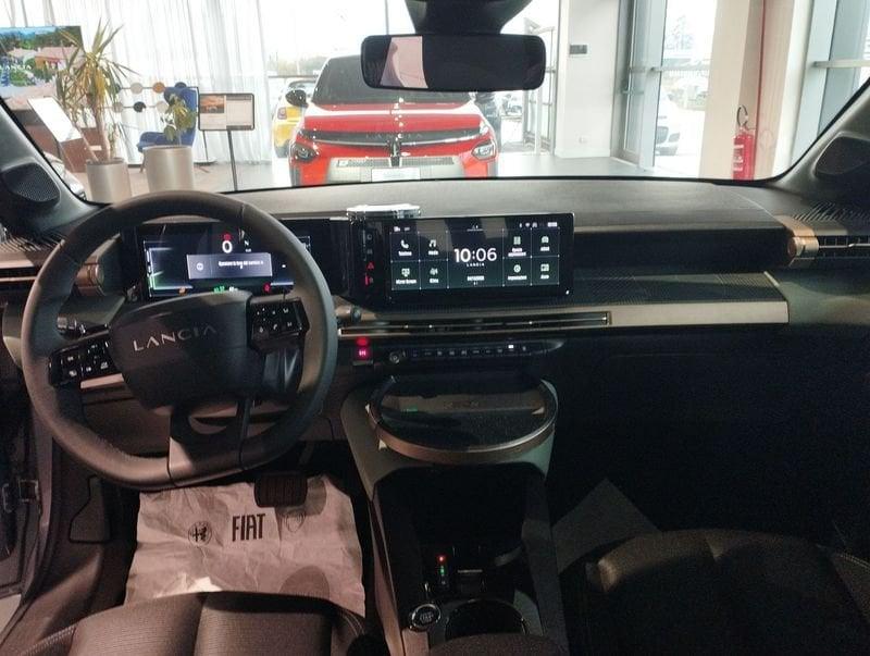 Lancia Ypsilon Ypsilon Hybrid e-DCT