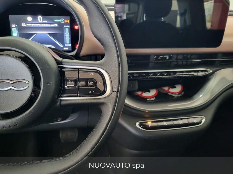 FIAT 500 Electric Elettrica Berlina 320 118cv + PACK TECH