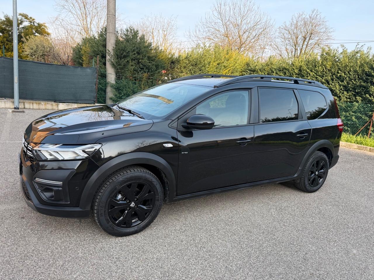 Dacia Jogger 1.0 Gpl tce - NEOP. - 12 MESI DI GARANZIA -