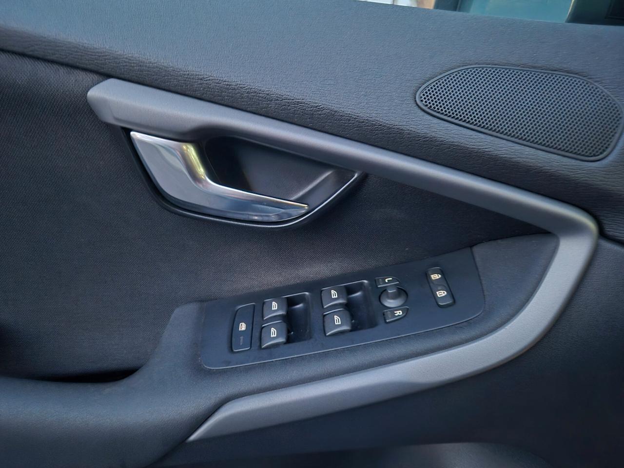 Volvo V40 Cross Country D2 1.6 Powershift Kinetic N1