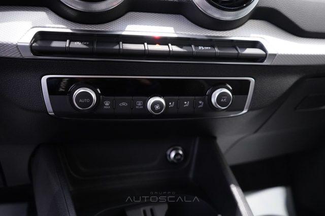AUDI Q2 30 TDI 116cv S Line Edition Identity Black