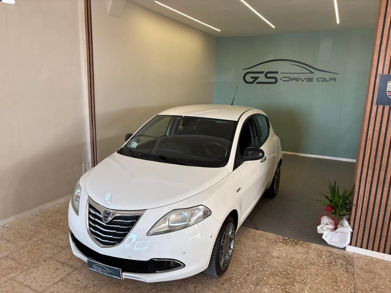 Lancia Ypsilon 1.3 MJT 16V 95 CV 5 porte S&S Platinum