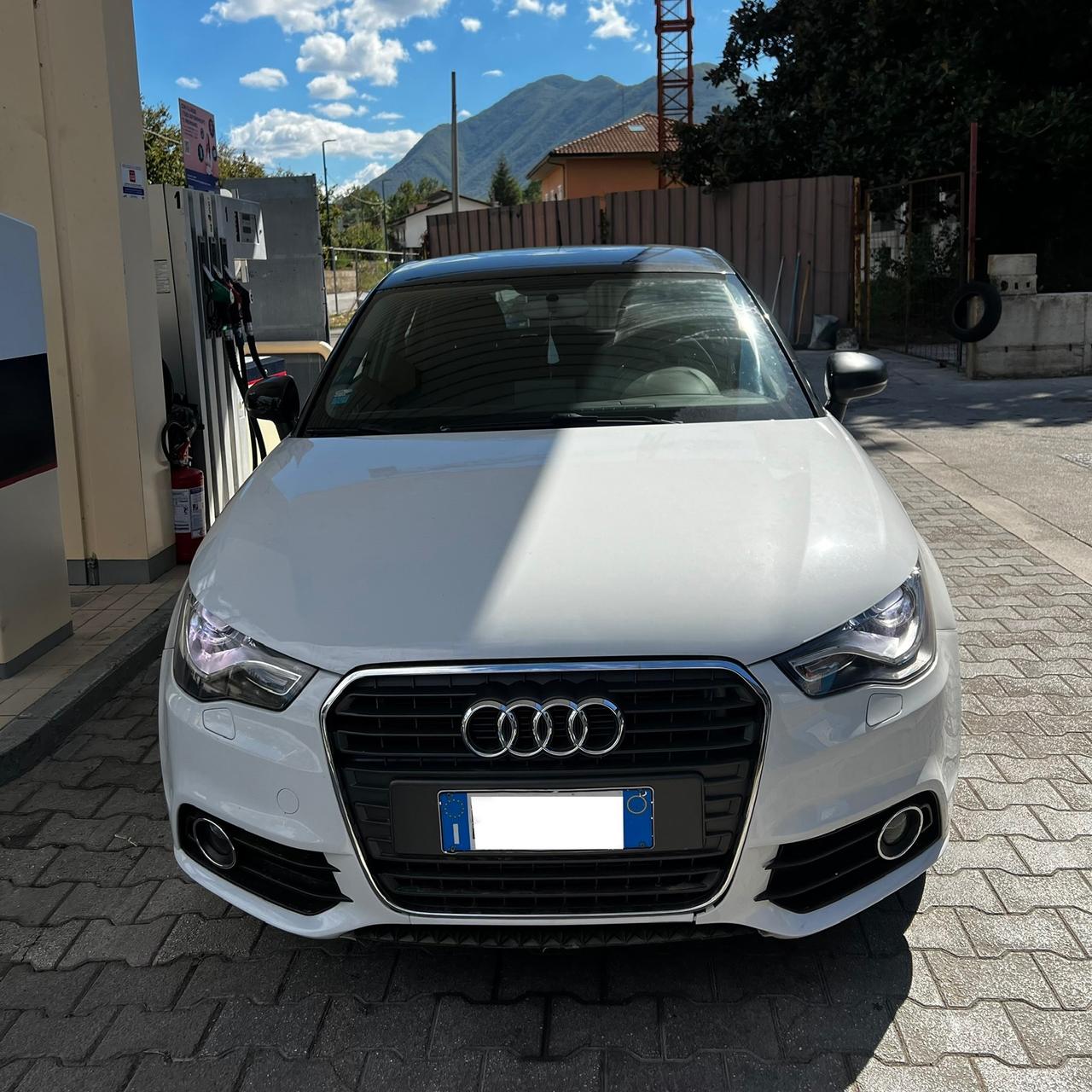 AUDI A1 Sportback 1.6 TDI AUTOMATICA S-line, 02/2014
