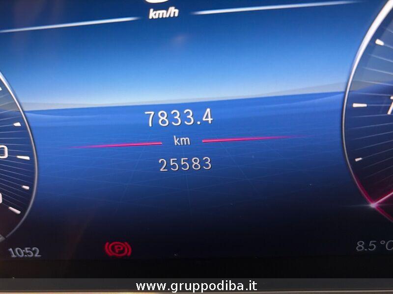 Mercedes-Benz Classe C Classe C-W206 2021 Berlina C 220 d mhev AMG Line Premium 4matic 200cv auto