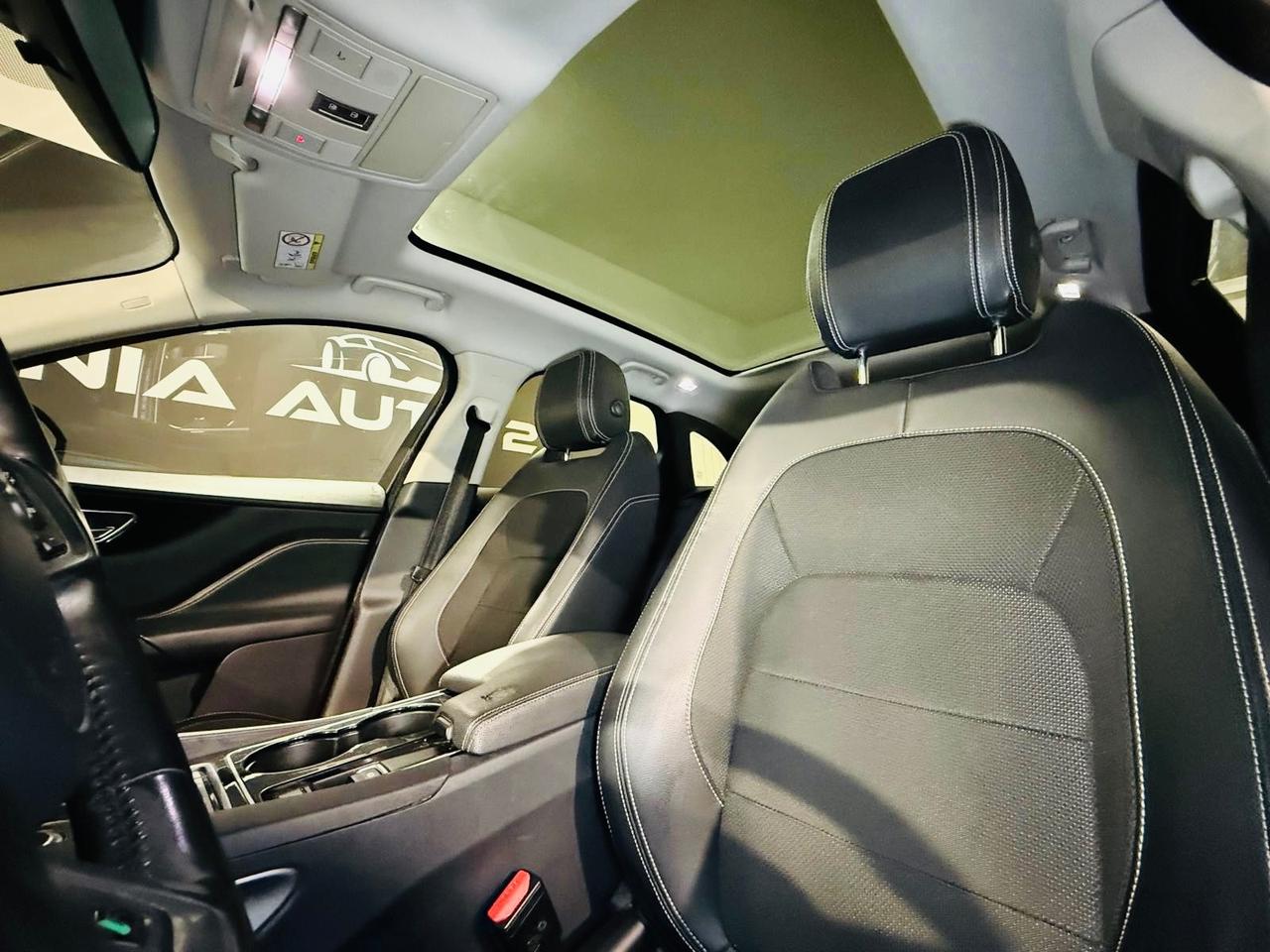 JAGUAR F-PACE*2.0*180 CV*AWD*R-LINE*