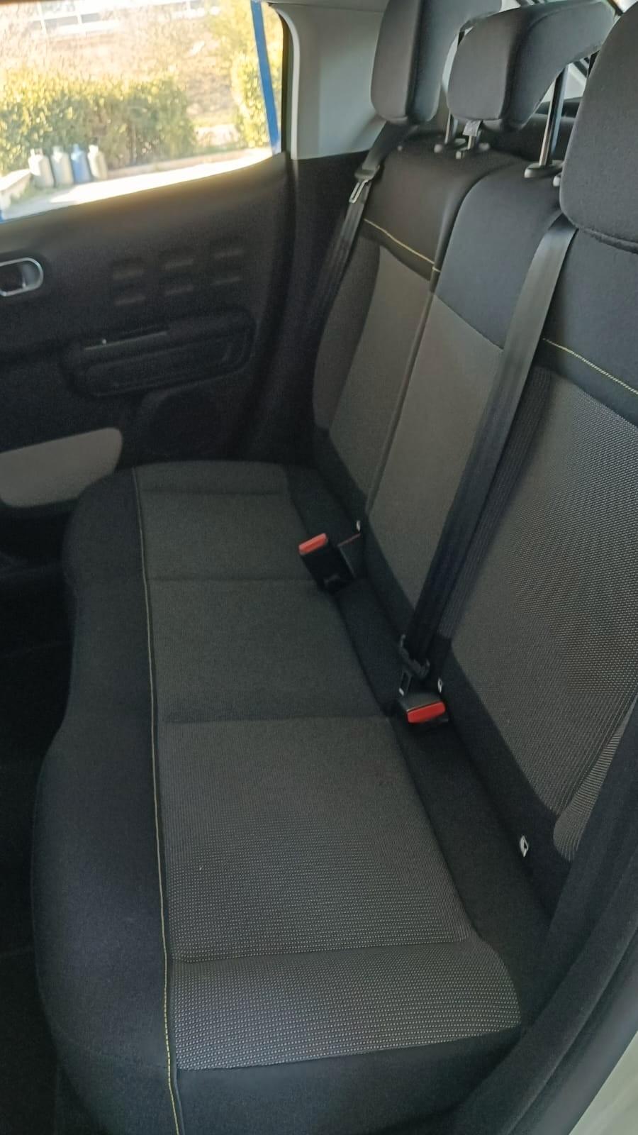 Citroen C3 PureTech 82 Shine Airbump