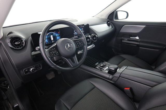 MERCEDES-BENZ CLA sse GLA GLA 180 d Automatic Business