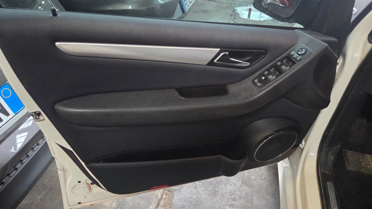 Mercedes-benz B 180 NGT BlueEFFICIENCY Executive unico proprietario