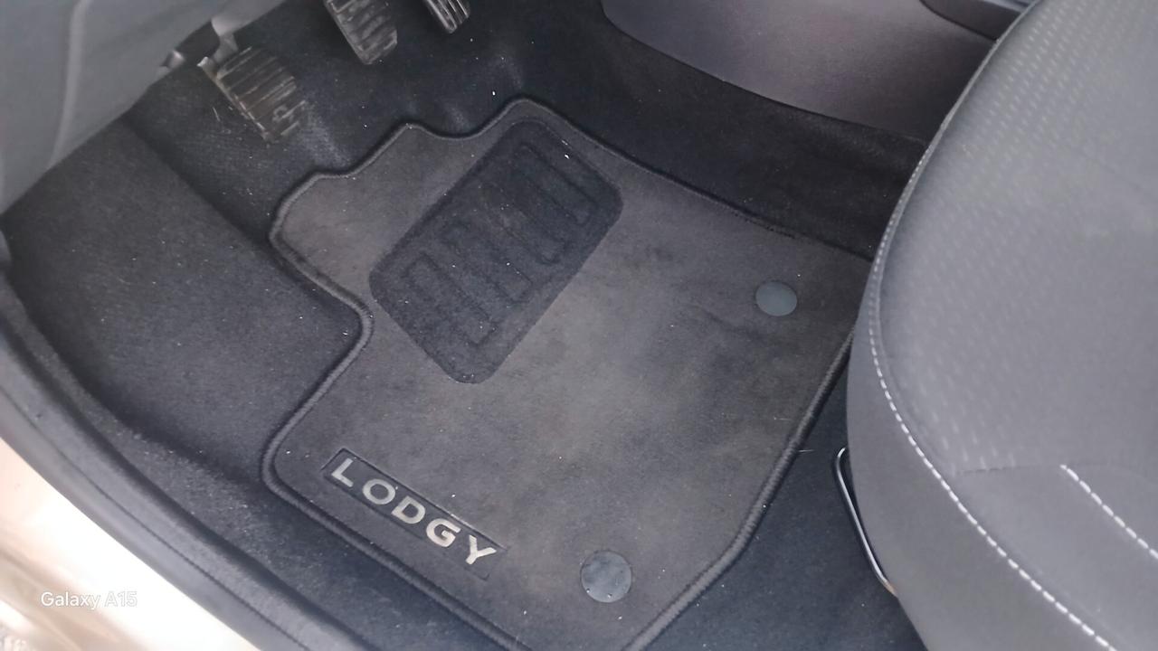 Dacia Lodgy 1.5 Blue dCi 8V 115CV 7p. Techroad