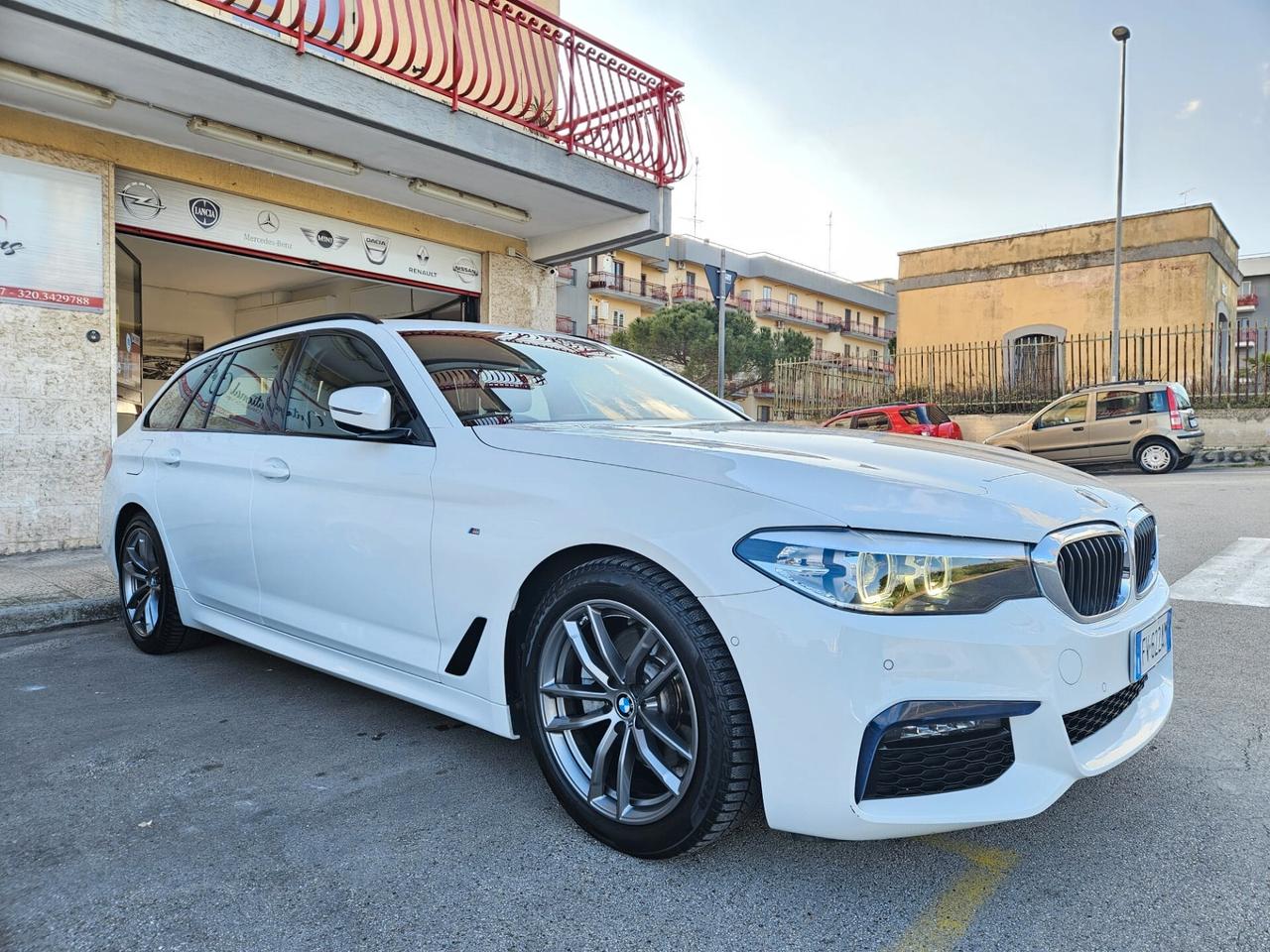 BMW SERIE 5 Msport 518D Touring 150CV