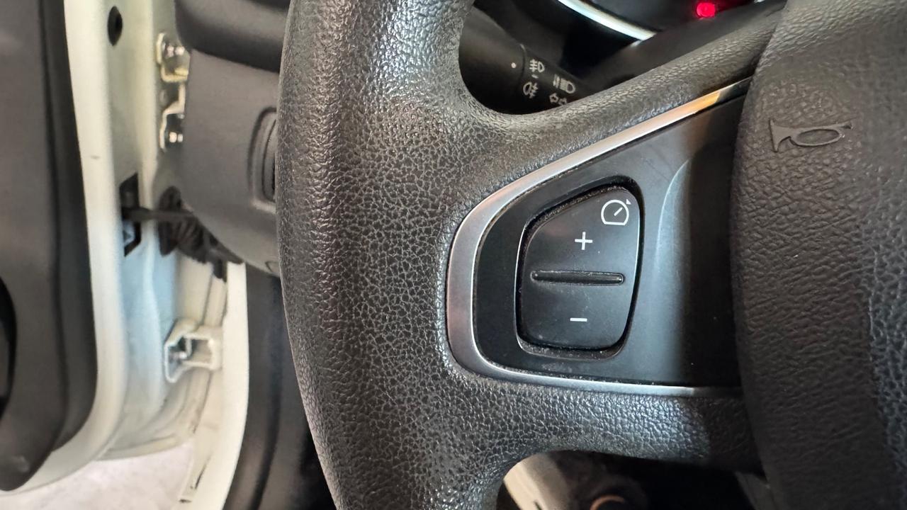 Renault Clio dCi 8V 90 CV 5 porte Moschino Life