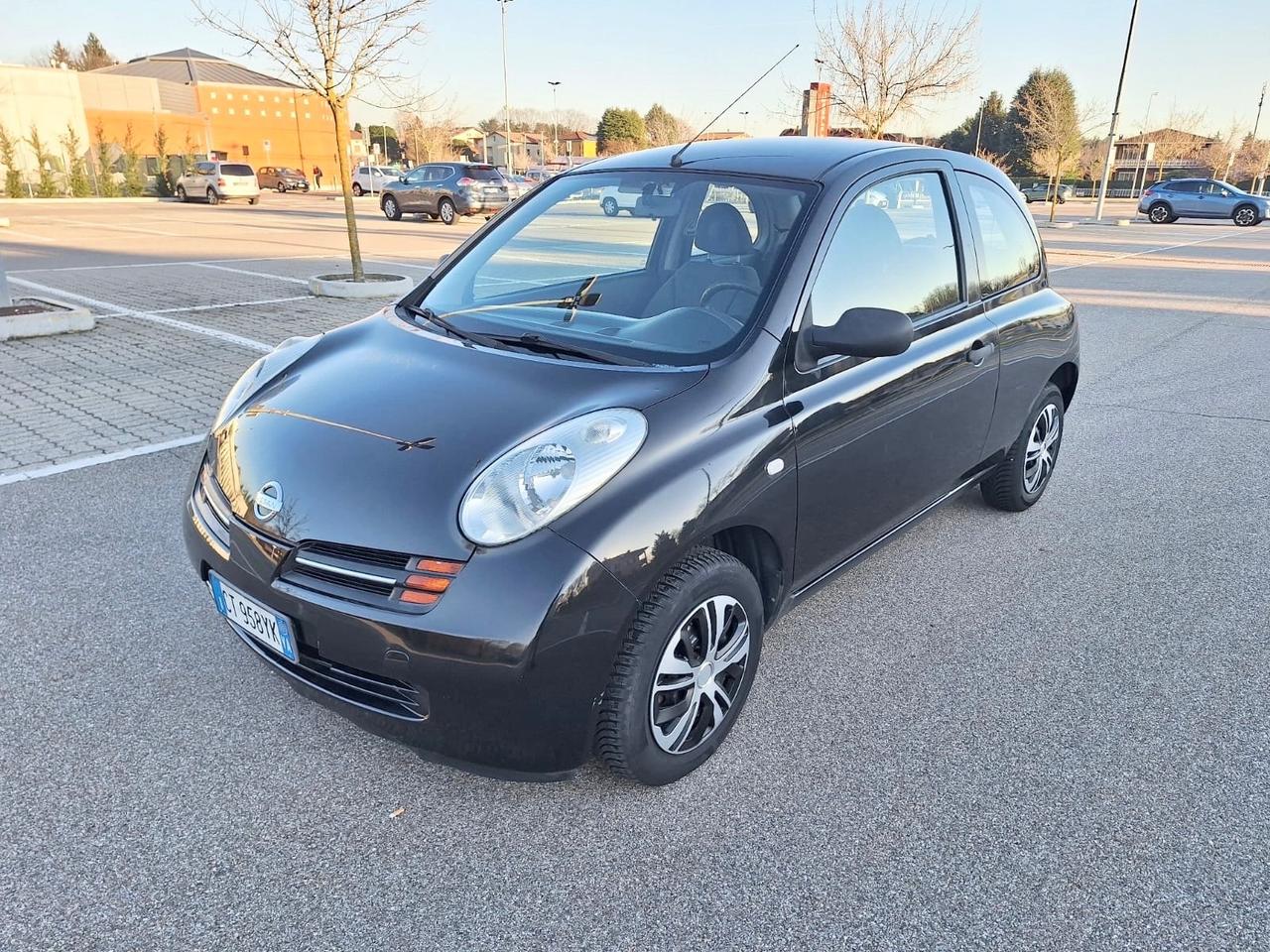 Nissan Micra 1.0 16V 3 porte Clima*Cd*Neopatentati*