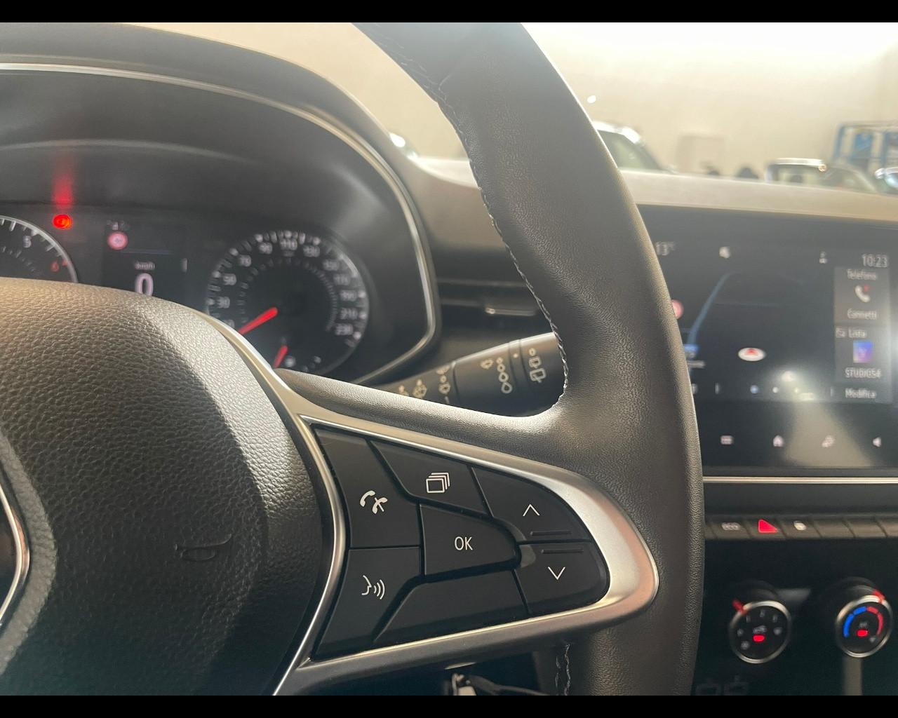 RENAULT Clio 5ª serie - Clio TCe 12V 100 CV 5 porte Intens