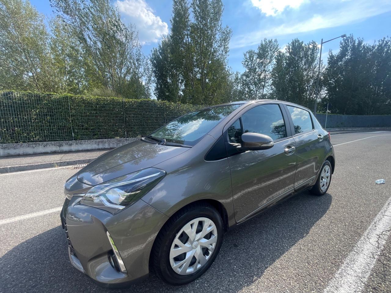 Toyota Yaris 1.0 5 porte Business