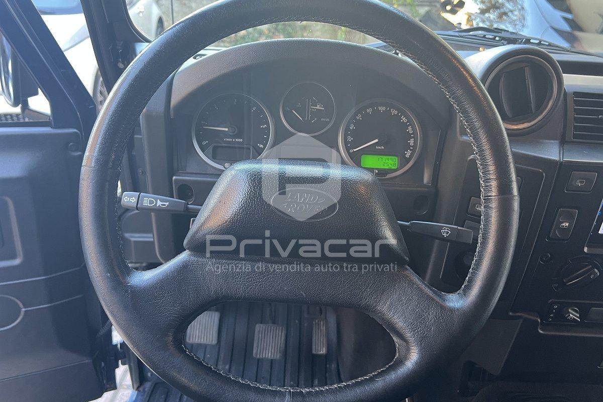 LAND ROVER Defender 110 2.4 TD4 Station Wagon E