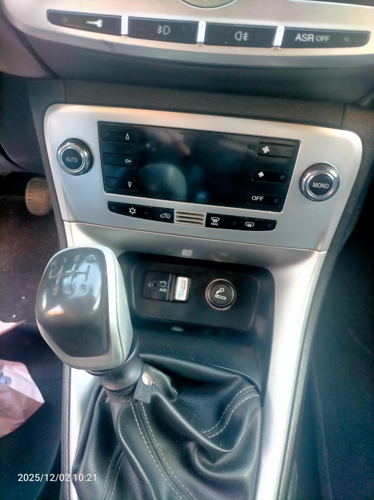 Lancia Delta 1.6 MJT DPF Silver