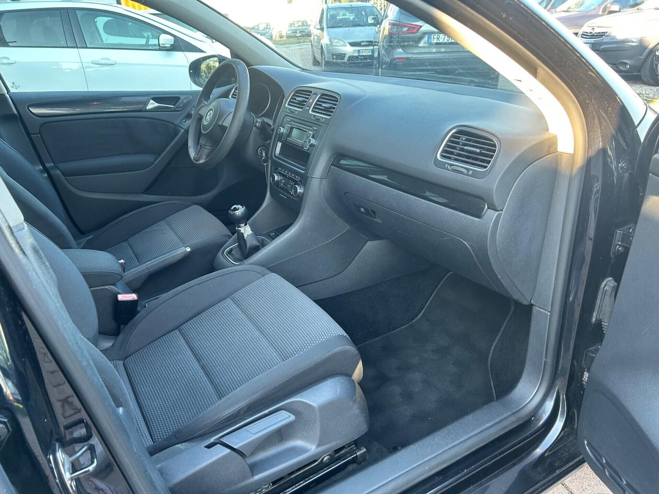 Volkswagen Golf 1.6 TDI DPF 5p. Highline