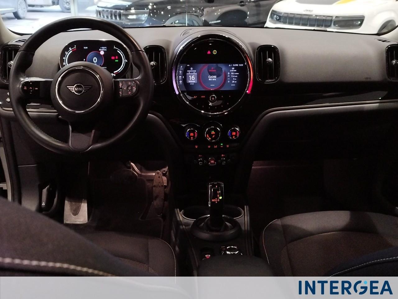 MINI Mini Countryman 1.5 Cooper Essential auto