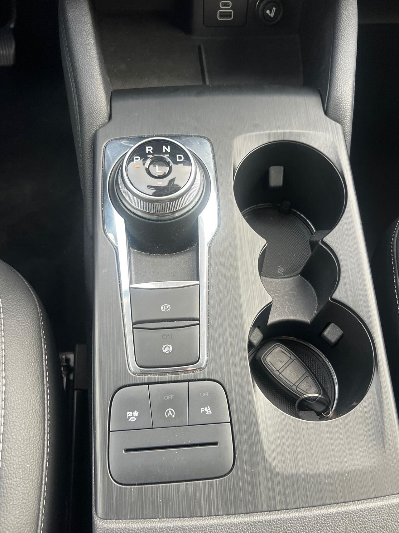 Ford Kuga 1.5 EcoBlue 120 CV 2WD Titanium CAMBIO AUTOMATICO