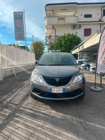 Lancia Ypsilon 1.2 69 CV 5 porte GPL Ecochic Elefantino Blu