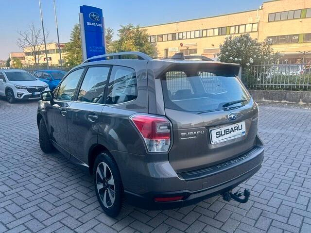 Subaru Forester 2.0i Lineartronic Style Saas