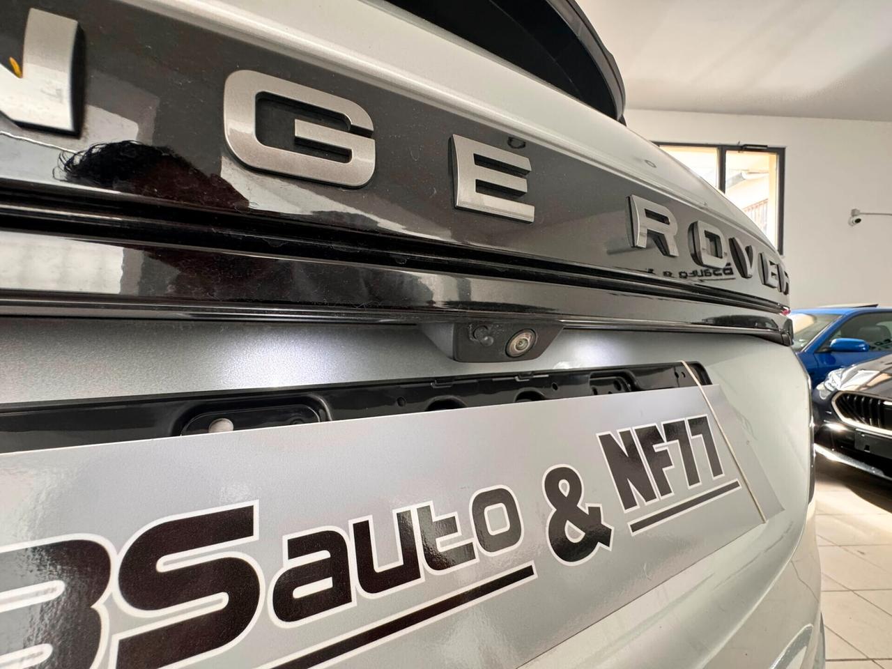 Land Rover Range Evoque 2.0d i4 mhev R-Dynamic SE