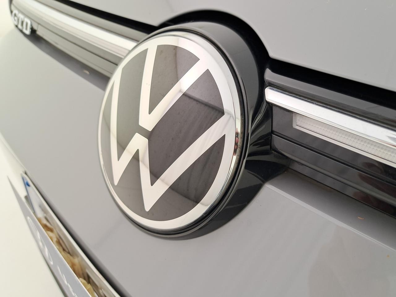 Volkswagen Golf 2.0 tdi gtd 200cv dsg