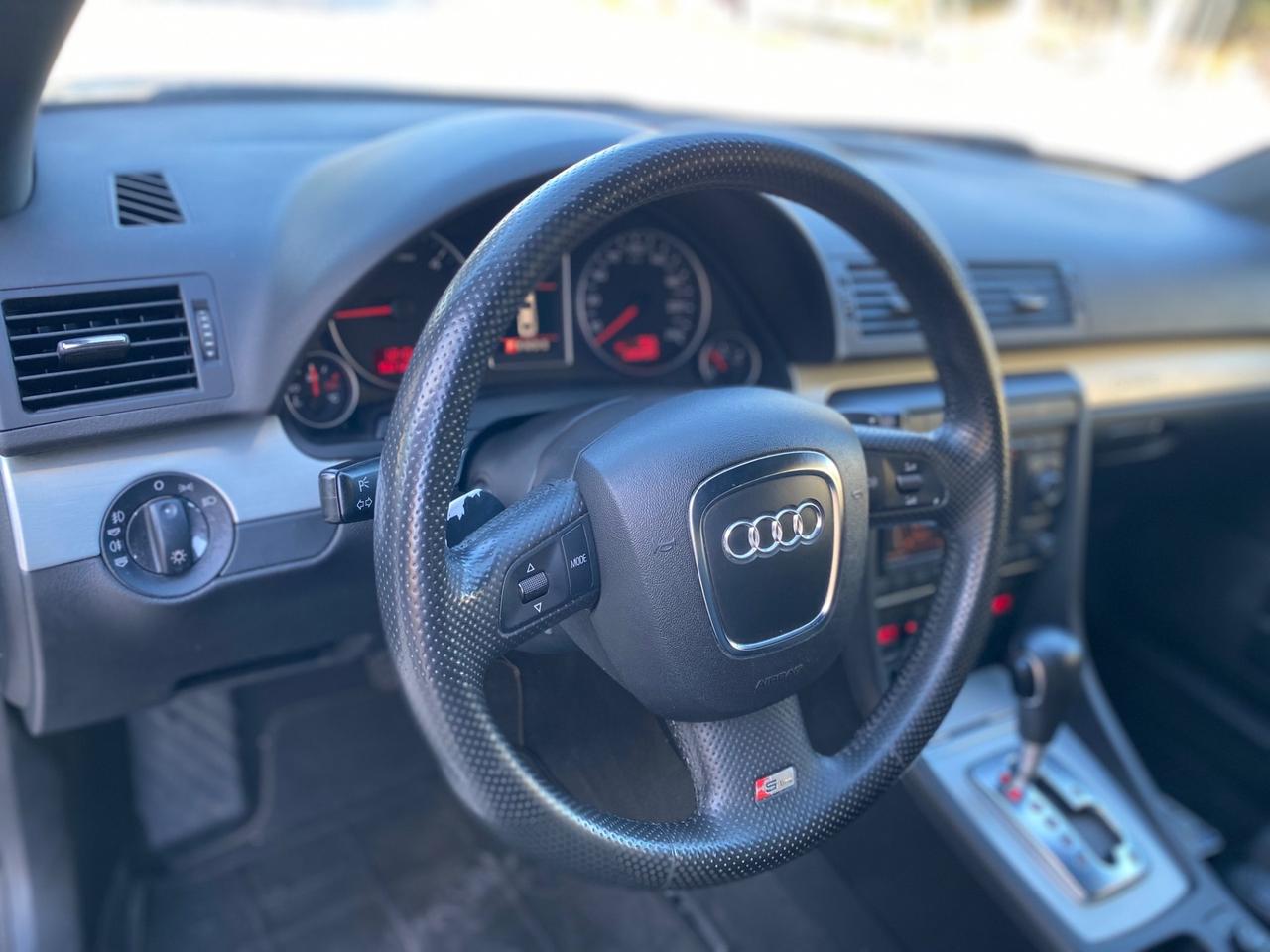 Audi A4 3.0/204cv avant S Line QUATTRO