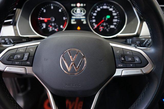 VOLKSWAGEN Passat Variant 2.0 TDI SCR EVO DSG Business