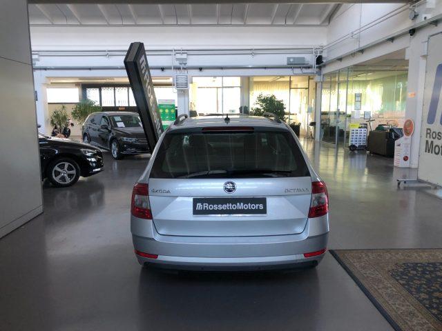 SKODA Octavia 1.6TDI WAGON EXECUTIVE - NEOPATENTATI