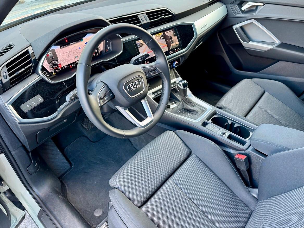 Audi Q3 SPB 35 TFSI S tronic Business Plus