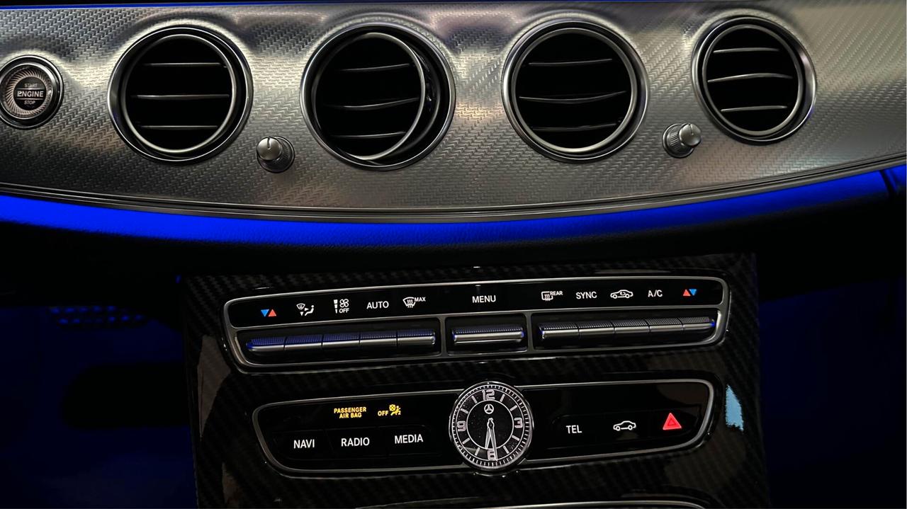 Mercedes-benz E 220 d 4Matic Auto Premium Plus AMG Line